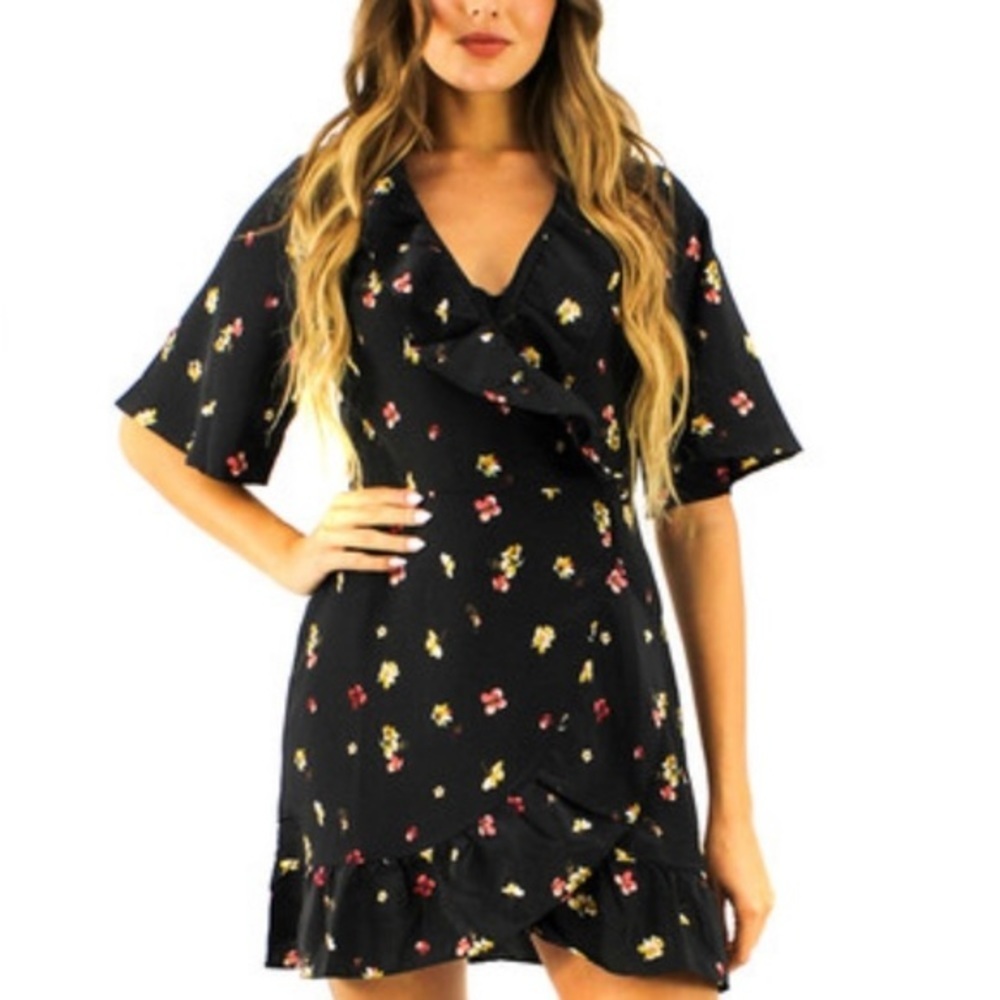 FLORAL WRAP MINI‎ DRESS - Picture 2 of 4